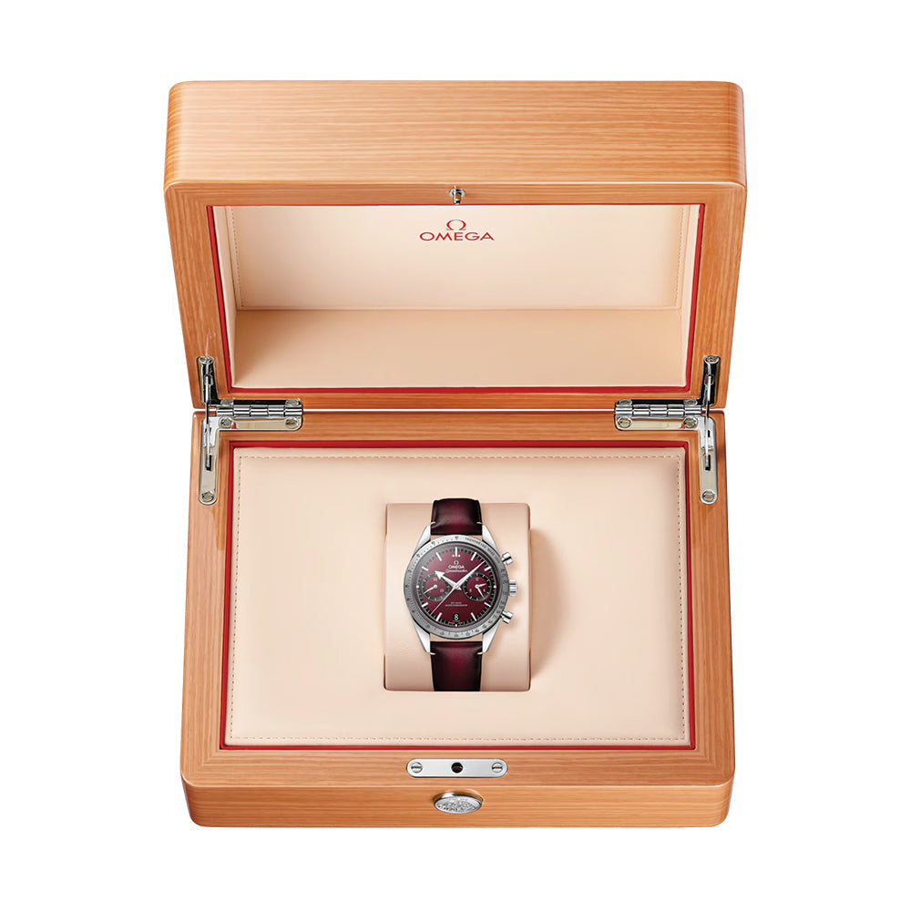 OMEGA Speedmaster '57 40.5mm - Red on Leather Strap